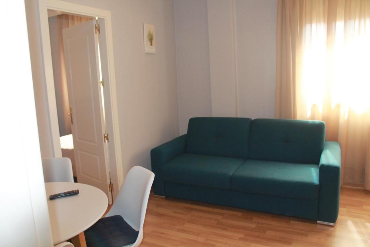 Hotel Torre Del Oro La Rinconada المظهر الخارجي الصورة